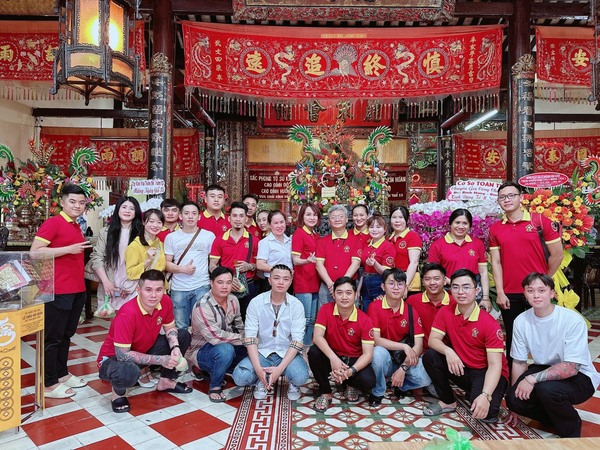 chuyên phục chế cổ vật 