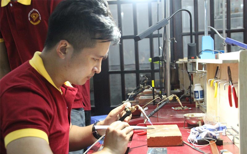 công ty dạy mở tiệm vàng TPHCM
