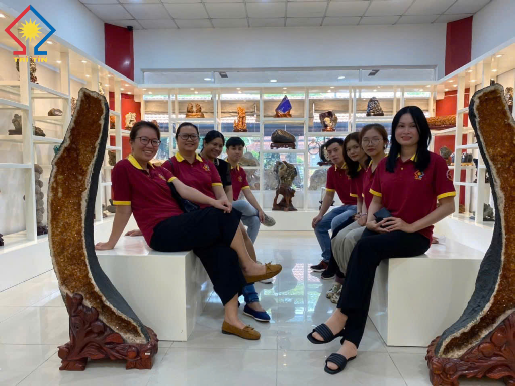 mua bán đá quý kim cương uy tín