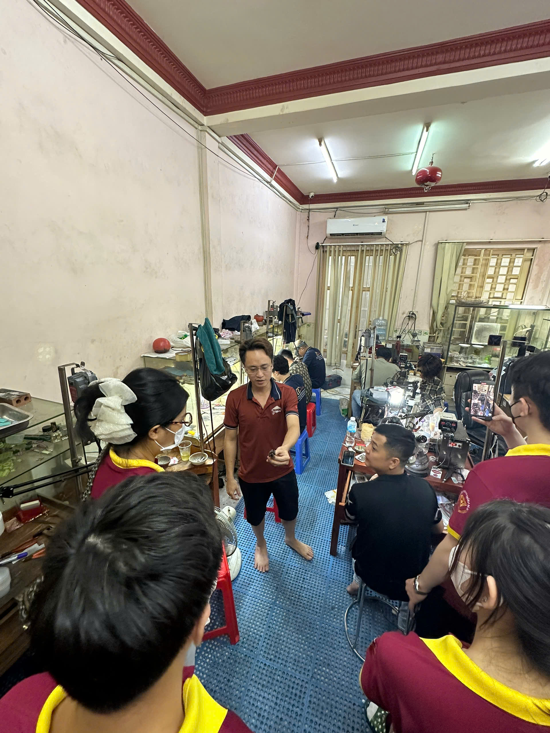 thợ bạc lương bao nhiêu