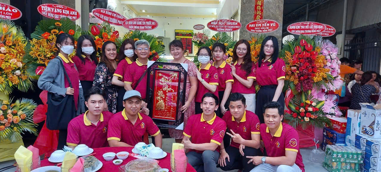 Đào tạo mở tiệm vàng