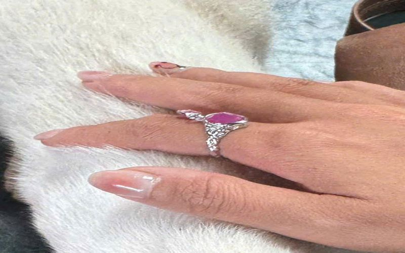 khóa học đính đá lên trang sức