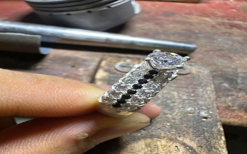 các loại đá quý trong kim hoàn