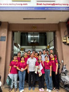 khai-giang-lop-kien-thuc-kinh-doanh-vang-bac